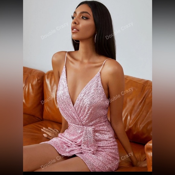 NWOT Double Crazy Pink Sequin Dress Size Medium - Picture 6 of 12